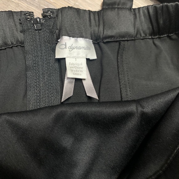 Dynamite dress - Picture 4 of 6